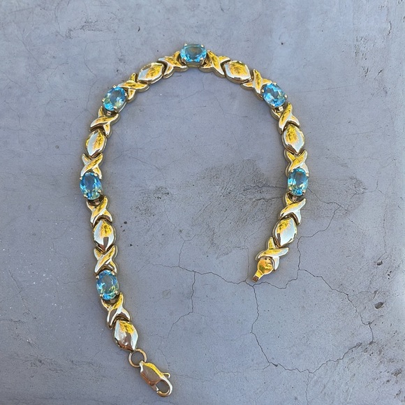 14k Gold Town & Country Blue Topaz Bracelet - Picture 6 of 7